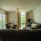 Marine Glen 12