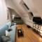 Central, Cozy & Stylish Apartment with Views - Praha