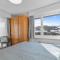 Top Aussicht mit Poolbereich in Skiregion Brigels - 布赖尔