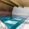 Top Aussicht mit Poolbereich in Skiregion Brigels - 布赖尔