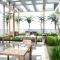 REVO AURORA PLACE, Pavilion 2, 5 Minutes To AXIATA ARENA BUKIT JALIL FREE WIFI by De Harlequins Guesthouse - 吉隆坡
