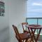 Flat Frente Mar com Varanda