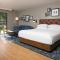 Four Points by Sheraton Bakersfield - بيكرسفيلد