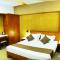 Kgees - Hill Town Hotel