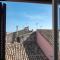 Cielo terra di Via Cialdini, Sirolo - 锡罗洛