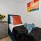 City Centre Studio Apartments - Riley Apartment - Short Stays UK Ltd
