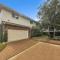 Spacious 6BR Getaway Near Houston's Best home - Хьюстон