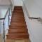 B - Elegent 2 Bedroom Modern Townhouse