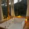 SkyHeaven Jacuzzi Treehouse - 吉布