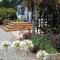 Monts Cottage