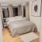 Apartment in Tromsø, located between the Arctic Cathedral and The Cable Car - 特罗姆瑟