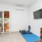 HOLIDAY HOUSE Ose