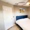 Private Home - Heated Saltwater Pool, BBQ, Pro Pool Table, Horseshoes, Darts, Cotton Bedding, Half Acre - The Joshua Tree Forest - Pool Heat Optional
