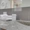 Luxurious 4-BR Hinterland Retreat - Scenic Views