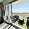 Magnifique T2 archi cosy Vue mer 180 Piscine - 吉代勒