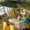 Green Island Homestay Riverside