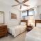 Sea Village 4-205