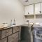 Updated Home 2 Mi to Downtown Texarkana! - 特克萨卡纳