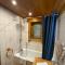 LE GRAND CERF Chalet en rondins avec SPA Jacuzzi