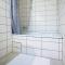 1 BR Studio - ZENTRAL - TERRASSE - KÜCHE - WIFI - BUSINESS - RUHIG
