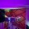 BoomBoom Room
