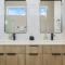 New Build 2BR 2BA Steiner Ranch Stay w Balcony Dining by Austin Vacay - Остін