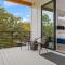 New Build 2BR 2BA Steiner Ranch Stay w Balcony Dining by Austin Vacay - Остін