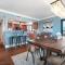 Top floor penthouse with huge balcony oceanfront views located on the no-drive beach! - 新士麦那海滩