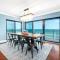 Top floor penthouse with huge balcony oceanfront views located on the no-drive beach! - 新士麦那海滩