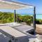 Waterside Home, Shaded Whirlpool Spa, Outdoor Dining, Smart TV, Amazon Prime