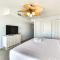 Regency Towers PCB Condo Beach Access and 2 Pools - بنما سيتي بيتش