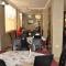 Rich Hotel