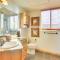 Mtn-View Gem Near Skiing and Golf in Eden! - Eden