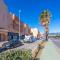 Surf Apartment - Wifi - Parking - Swimming Pool - Patio - Garden