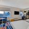 Aloft Secaucus Meadowlands