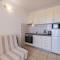 Family-friendly apartments with swimming pools Sevid, Trogir - 21163