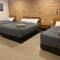 Quays Motel San Remo