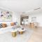 Top CBD Skyline Luxury Apartments 2 Beds or 3 Beds, 2 Baths, Free Parking