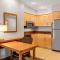 Homewood Suites by Hilton Winnipeg Airport - Polo Park