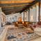Wanderlust Retreat by Tahoe Getaways - 4BR Pet-Friendly w Fenced Yard, Walking Distance to Lake! - 塔霍城