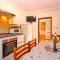 Apartments Orange 768