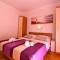 Apartments Orange 768