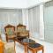Jayagiri White House