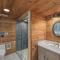 Doc Roys Legacy on Fish Lake by NW Comfy Cabins