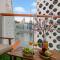 Stunning Waterfront Burj Views with Pool & Gym, Sleeps 6 - 迪拜