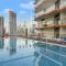 Stunning Waterfront Burj Views with Pool & Gym, Sleeps 6 - 迪拜