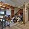 The Mountain Green Nook with Views, Shuttle Bus, Pools, Hot Tub, Gym, Ski Shop, Restaurant - 基灵顿