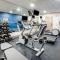 Holiday Inn Express & Suites Lathrop by IHG - لاثروب