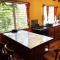 Fully equipped 2 bedroom tree top cottage, with large balcony in private garden - 圣伊格纳西奥