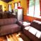 Fully equipped 2 bedroom tree top cottage, with large balcony in private garden - 圣伊格纳西奥